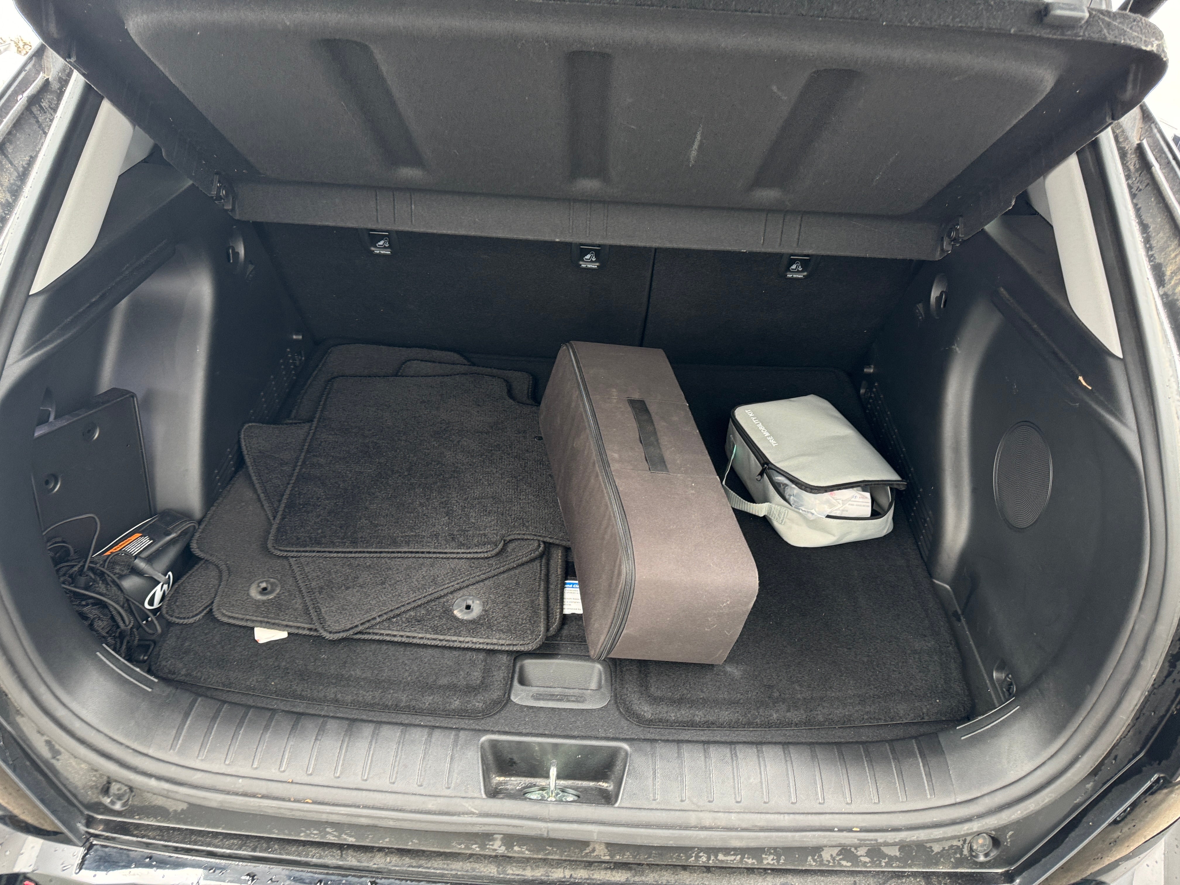 2024 Hyundai Kona EV