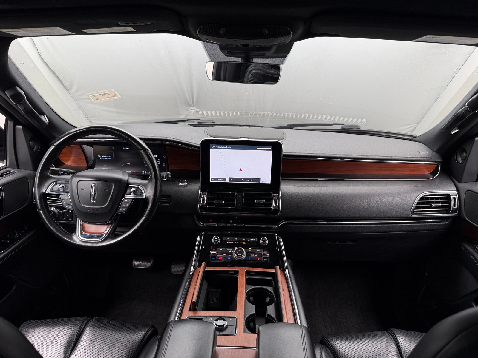 Thumbnail: 2020 Lincoln Navigator - 2