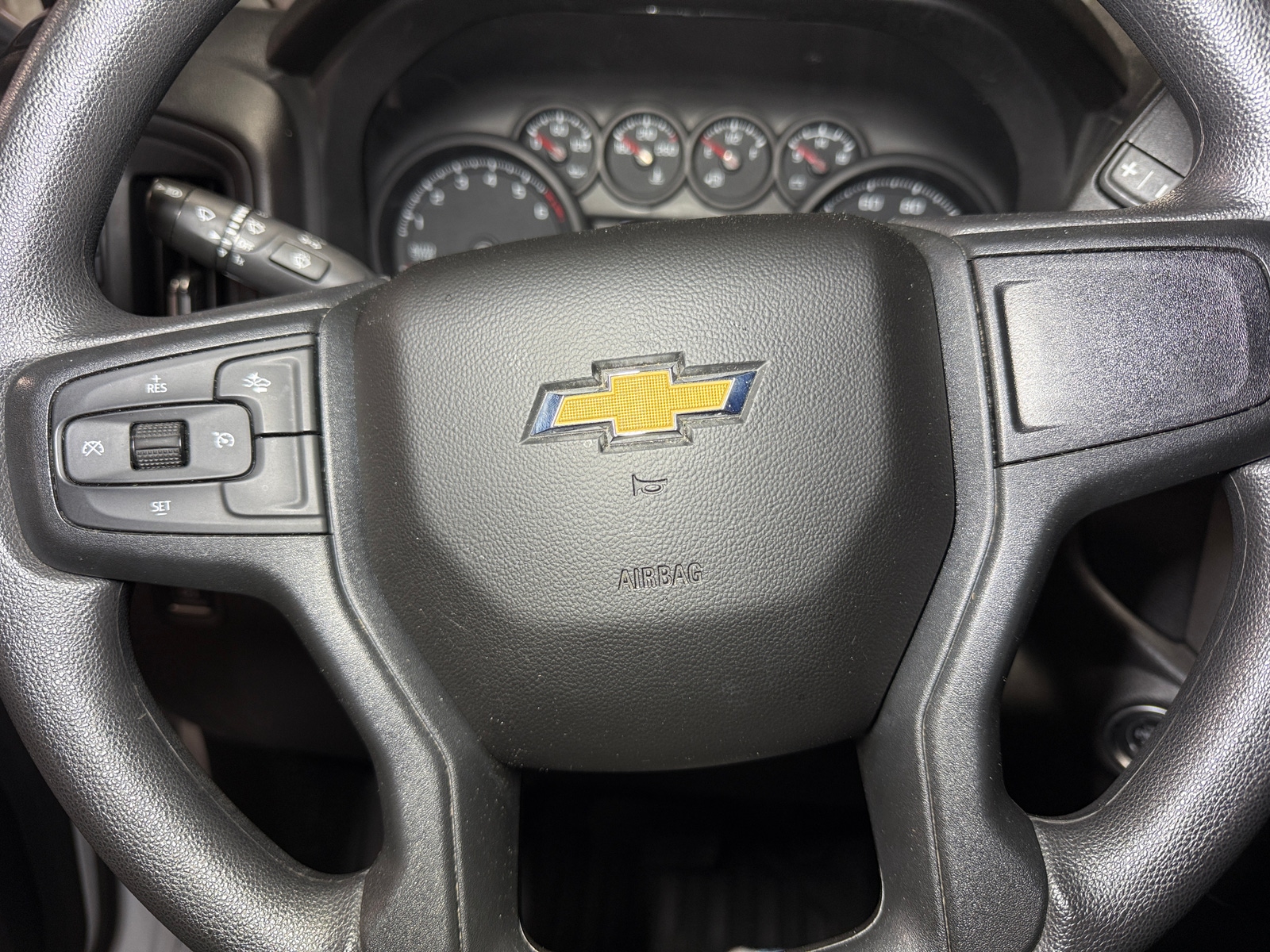 Thumbnail: 2025 Chevrolet Silverado 1500 - 5