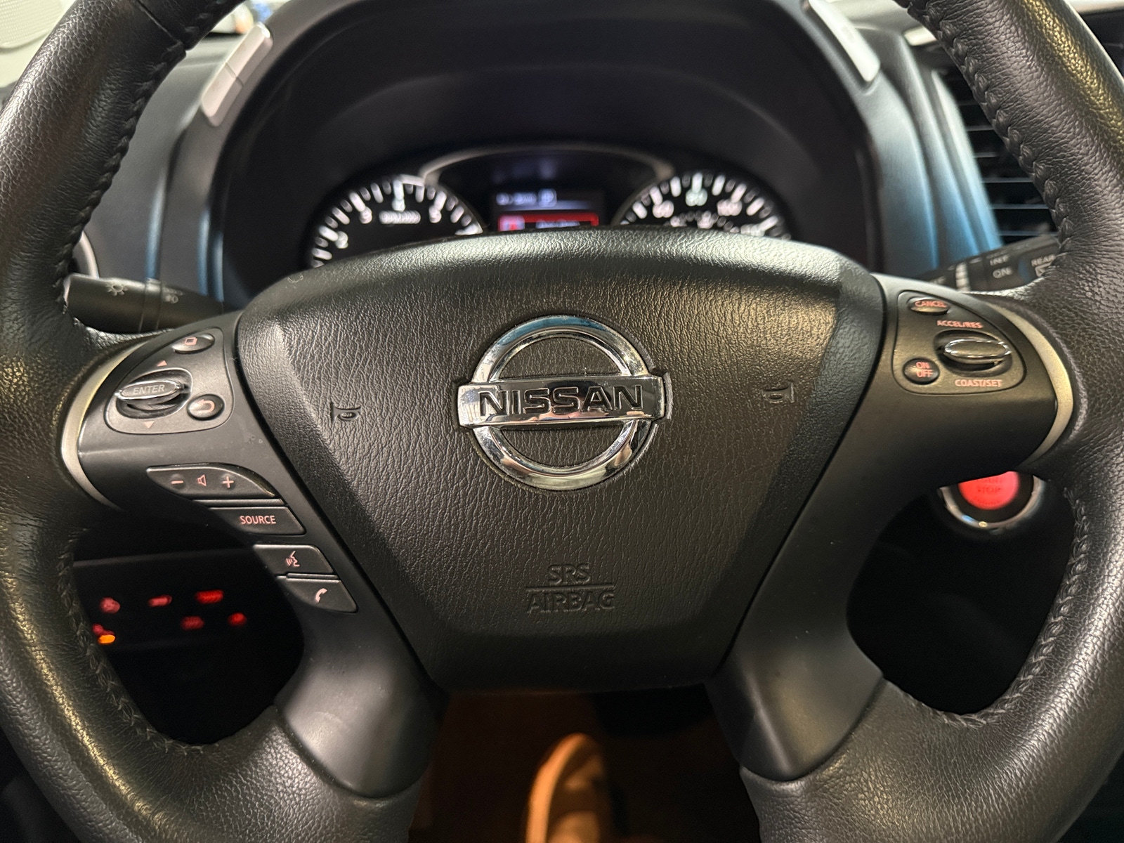 Thumbnail: 2016 Nissan Pathfinder - 4