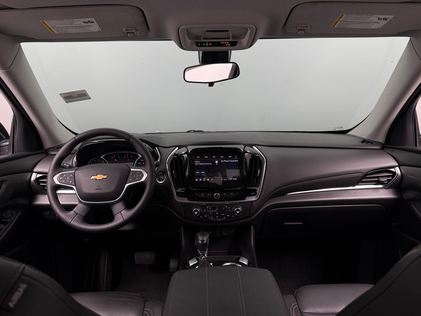 Thumbnail: 2021 Chevrolet Traverse - 2