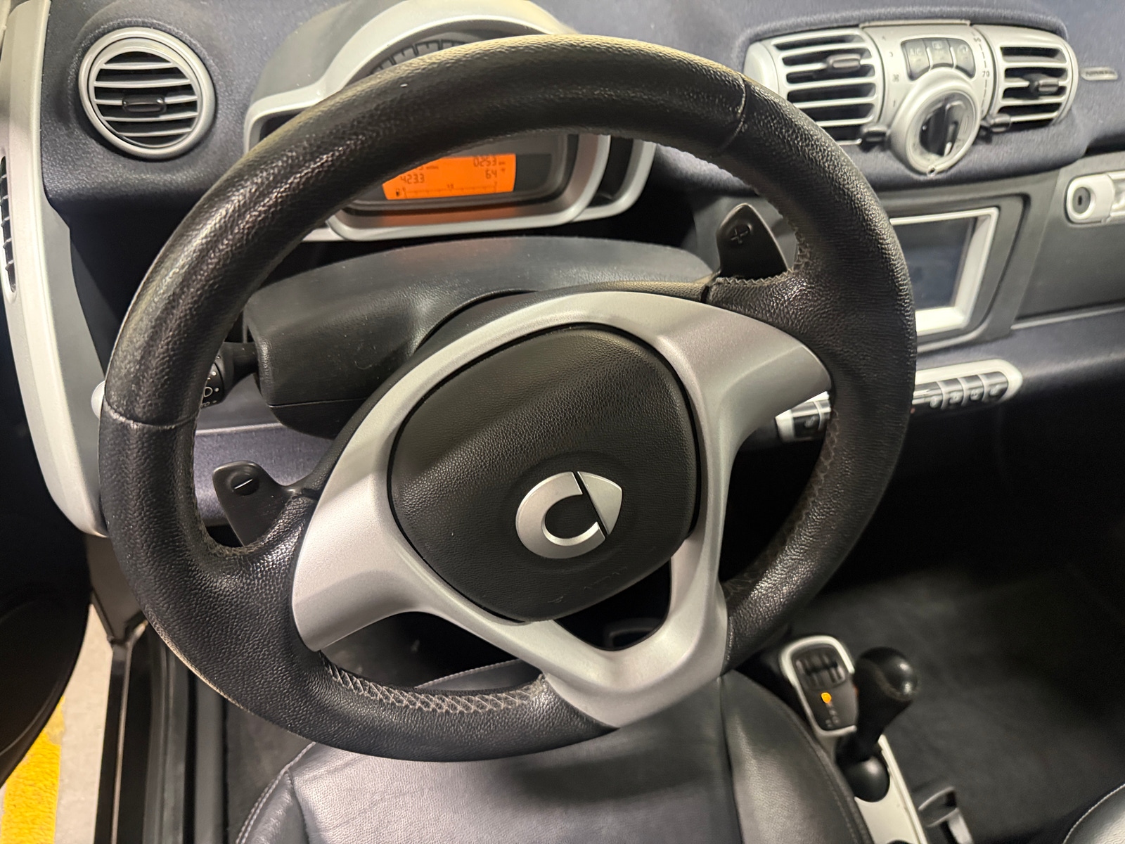 Thumbnail: 2014 smart fortwo - 5