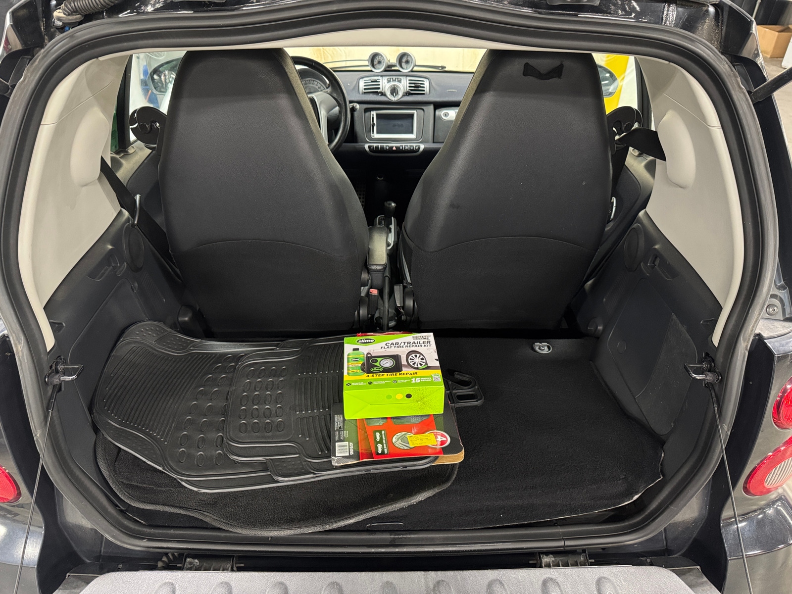 Thumbnail: 2014 smart fortwo - 6