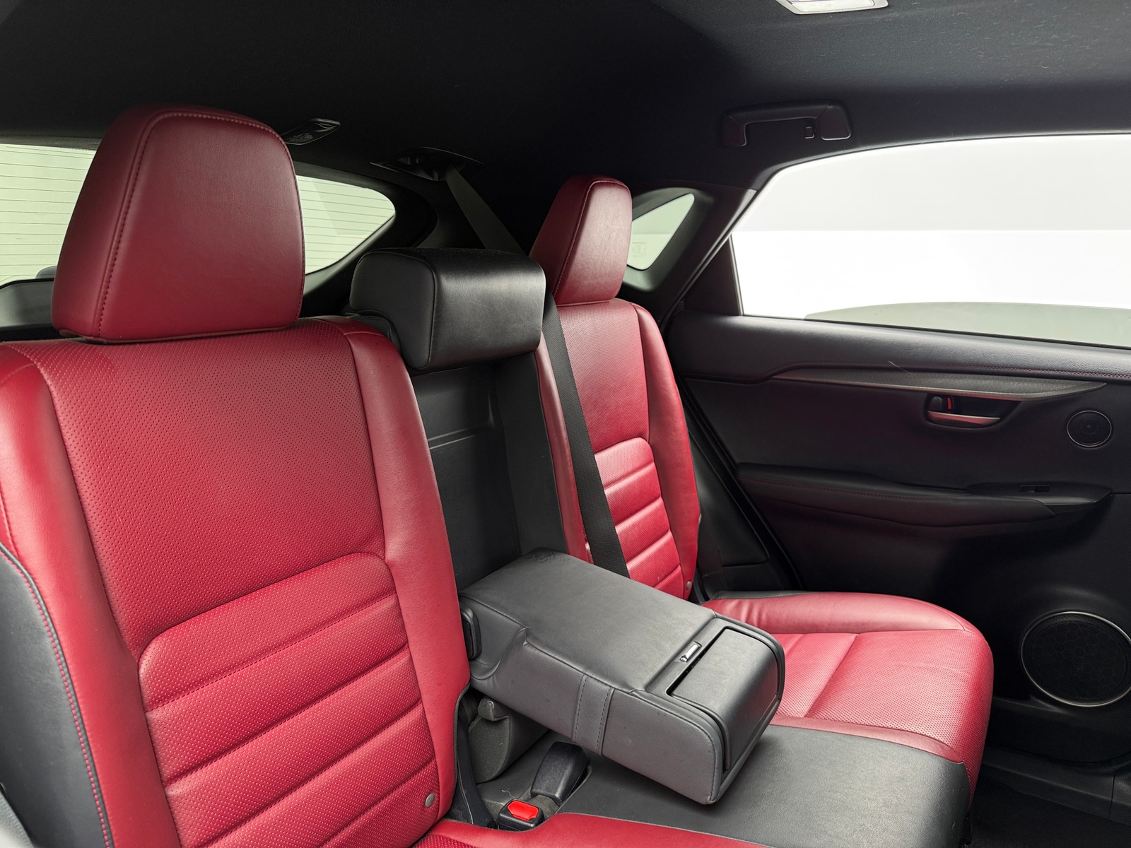 Thumbnail: 2015 Lexus NX - 5
