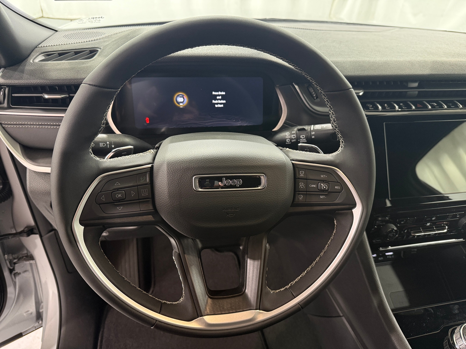 Thumbnail: 2026 Jeep Grand Cherokee L - 5