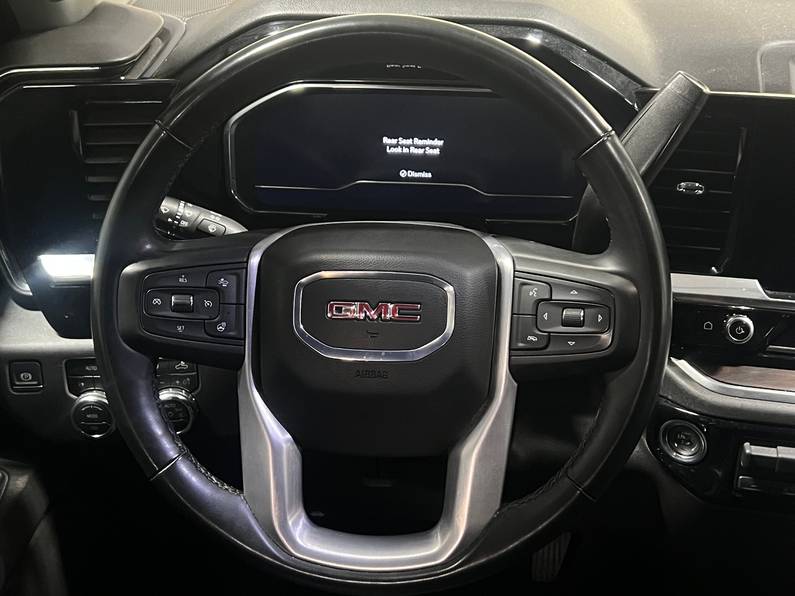 Thumbnail: 2025 GMC Sierra 1500 - 4