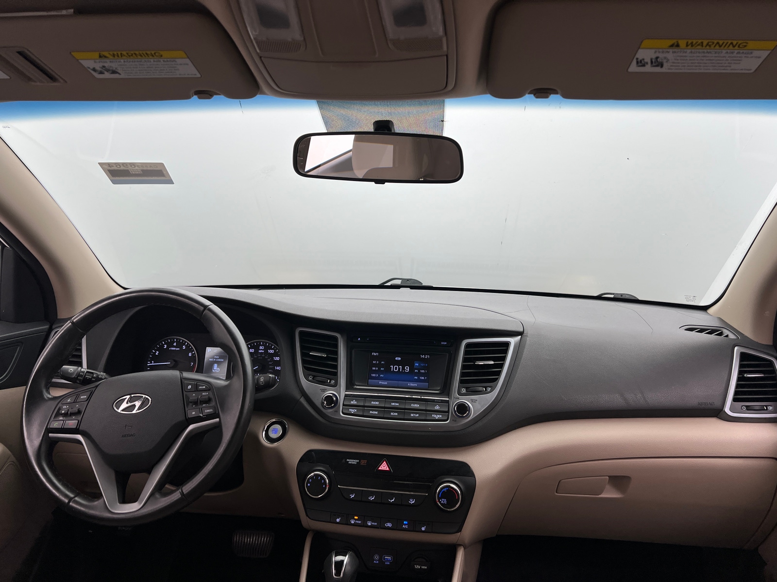 Thumbnail: 2017 Hyundai Tucson - 3