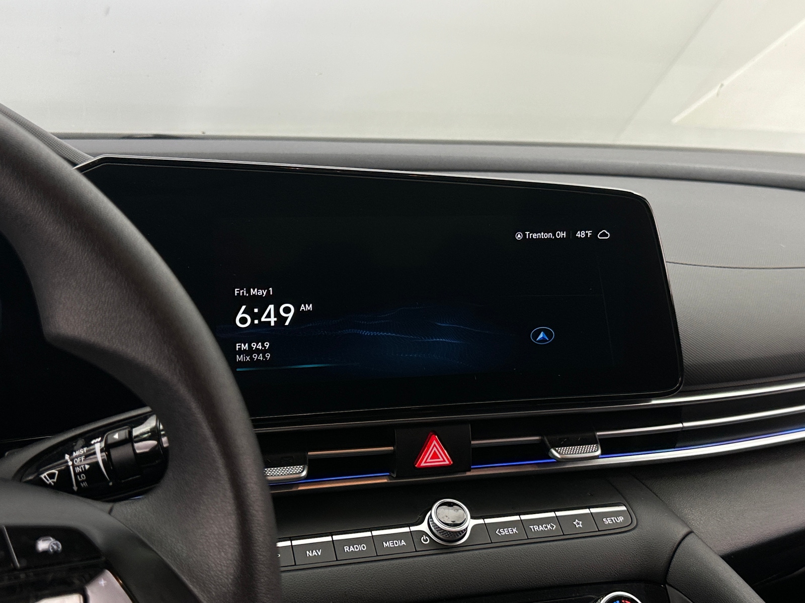 Thumbnail: 2024 Hyundai Elantra - 4