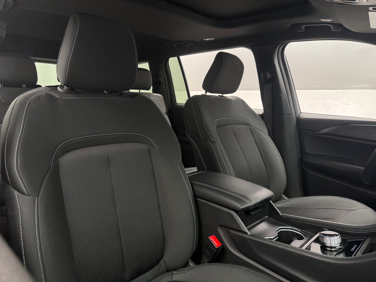 Thumbnail: 2025 Jeep Grand Cherokee L - 2