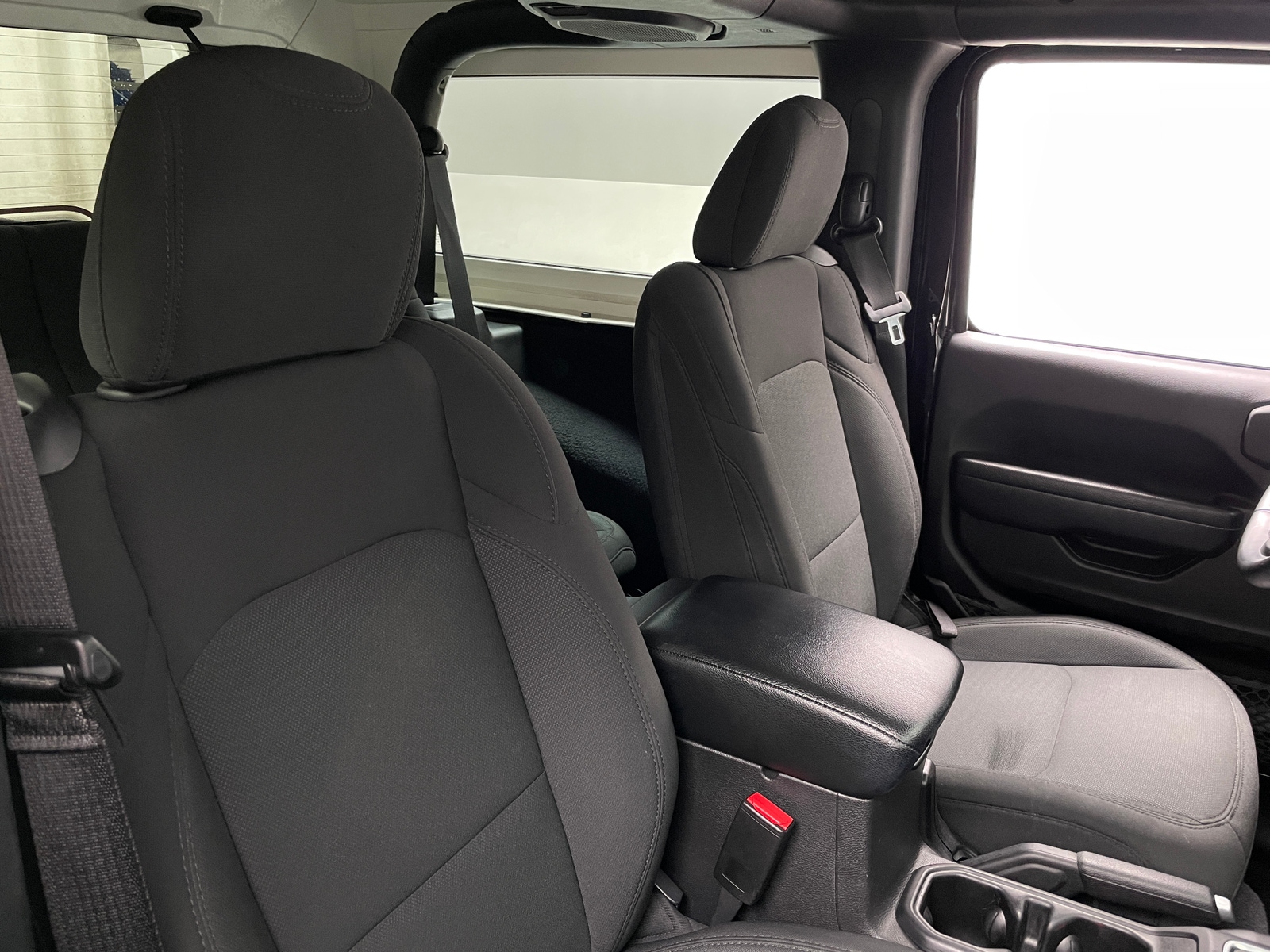 Thumbnail: 2022 Jeep Wrangler - 2