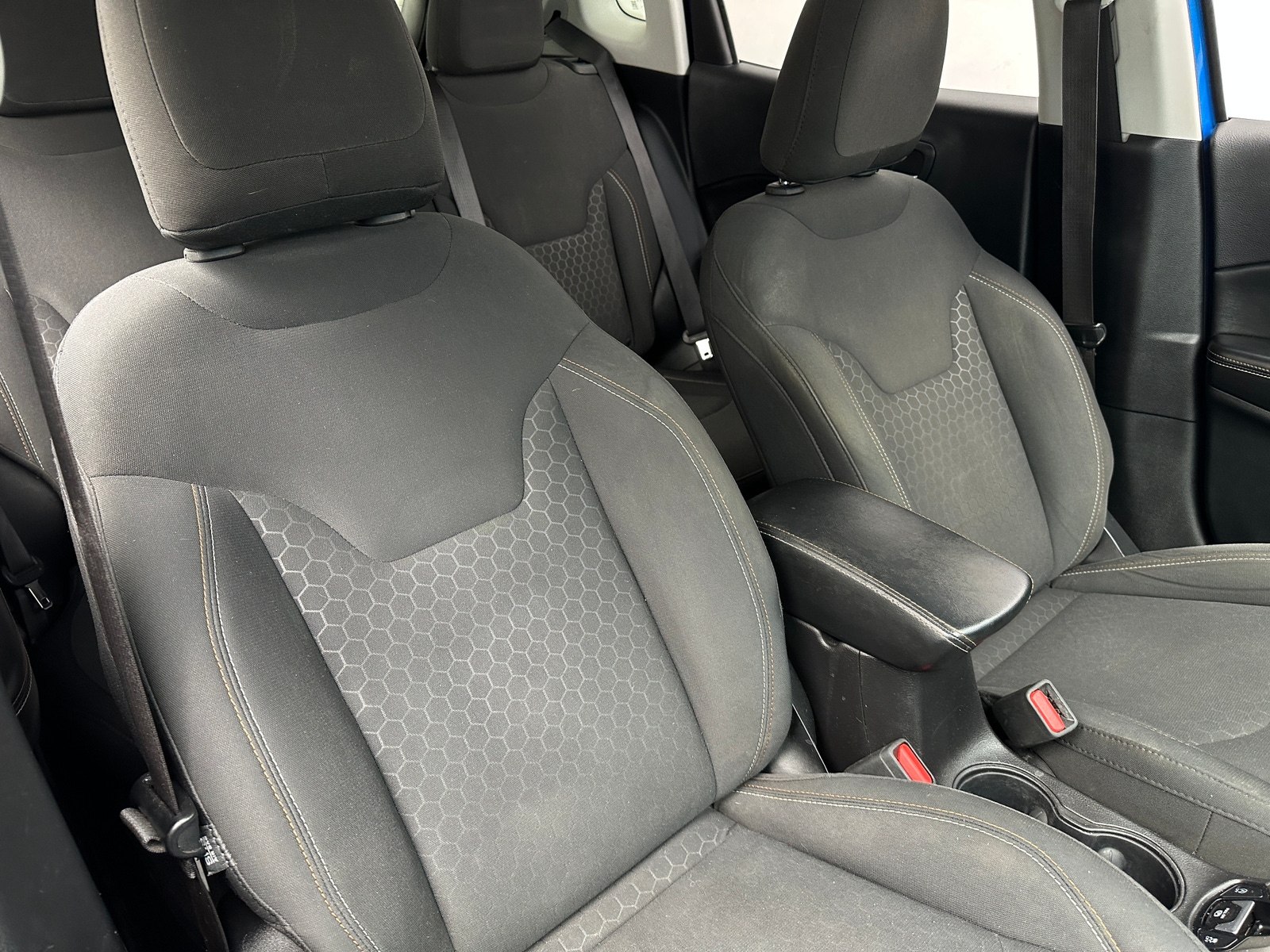 Thumbnail: 2018 Jeep Compass - 2