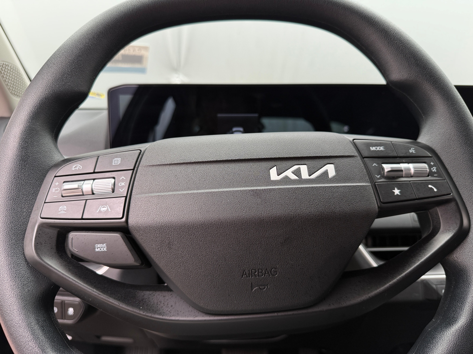 Thumbnail: 2025 Kia K4 - 5