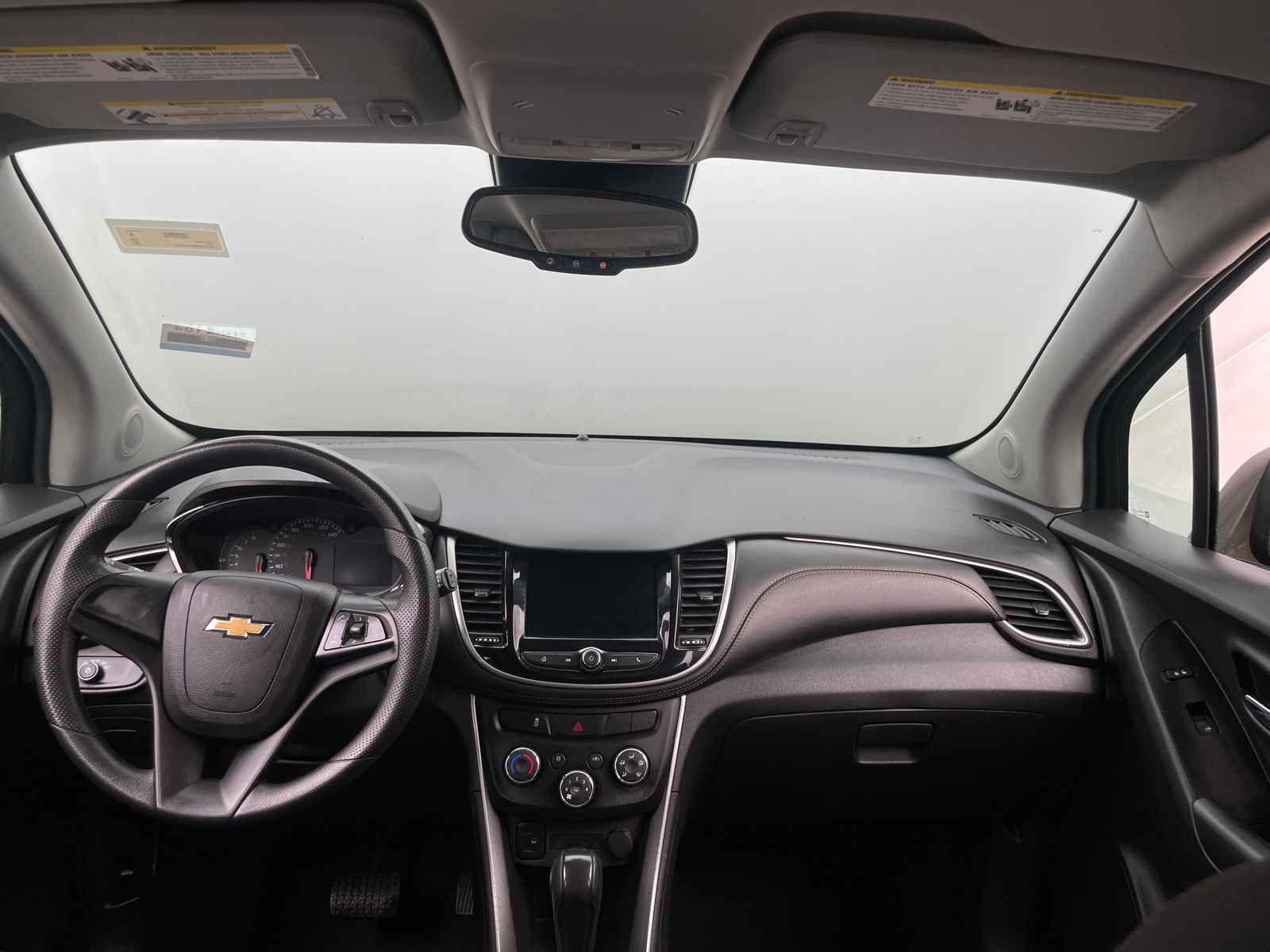 Thumbnail: 2021 Chevrolet Trax - 3