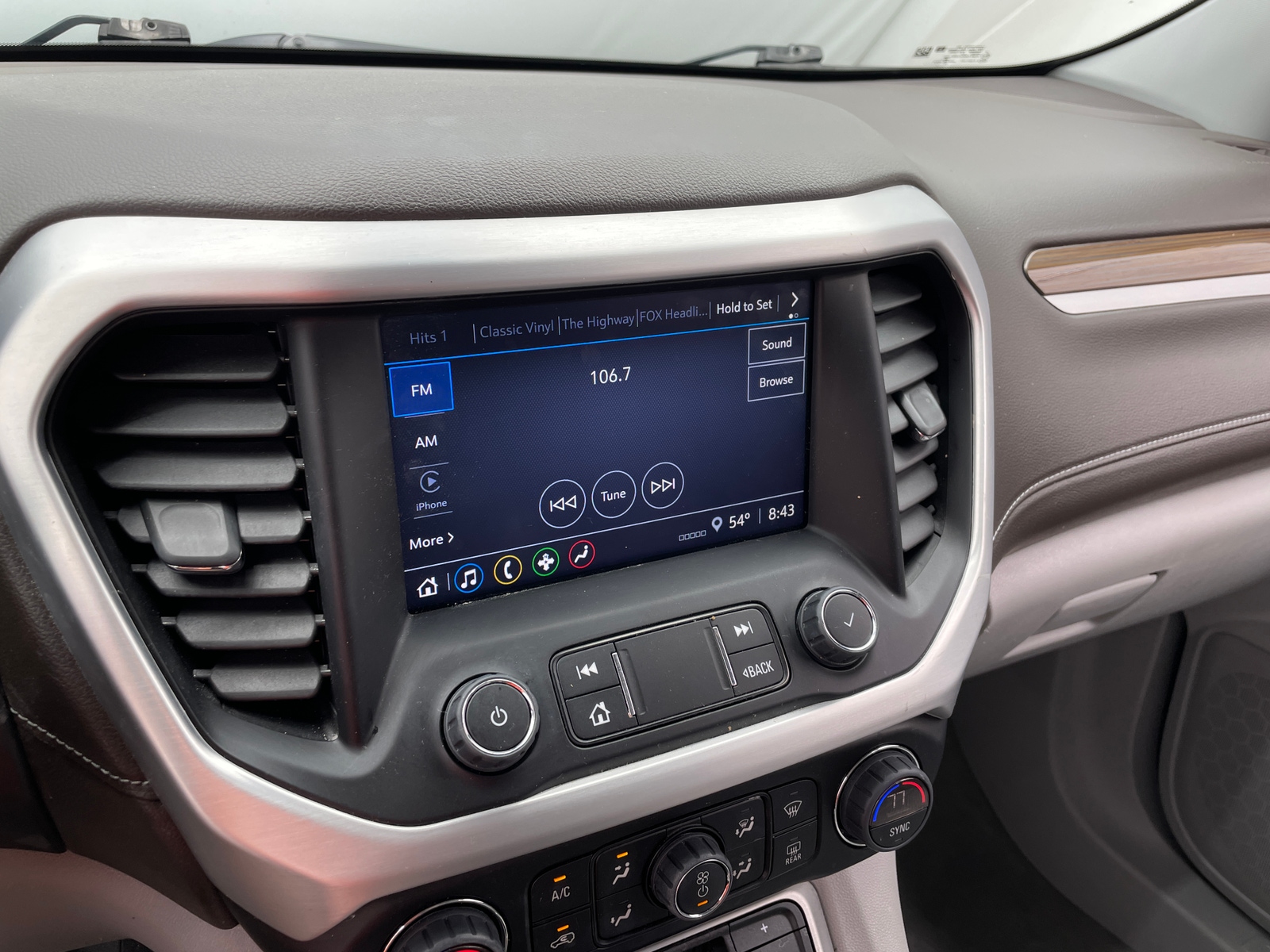Thumbnail: 2023 GMC Acadia - 4