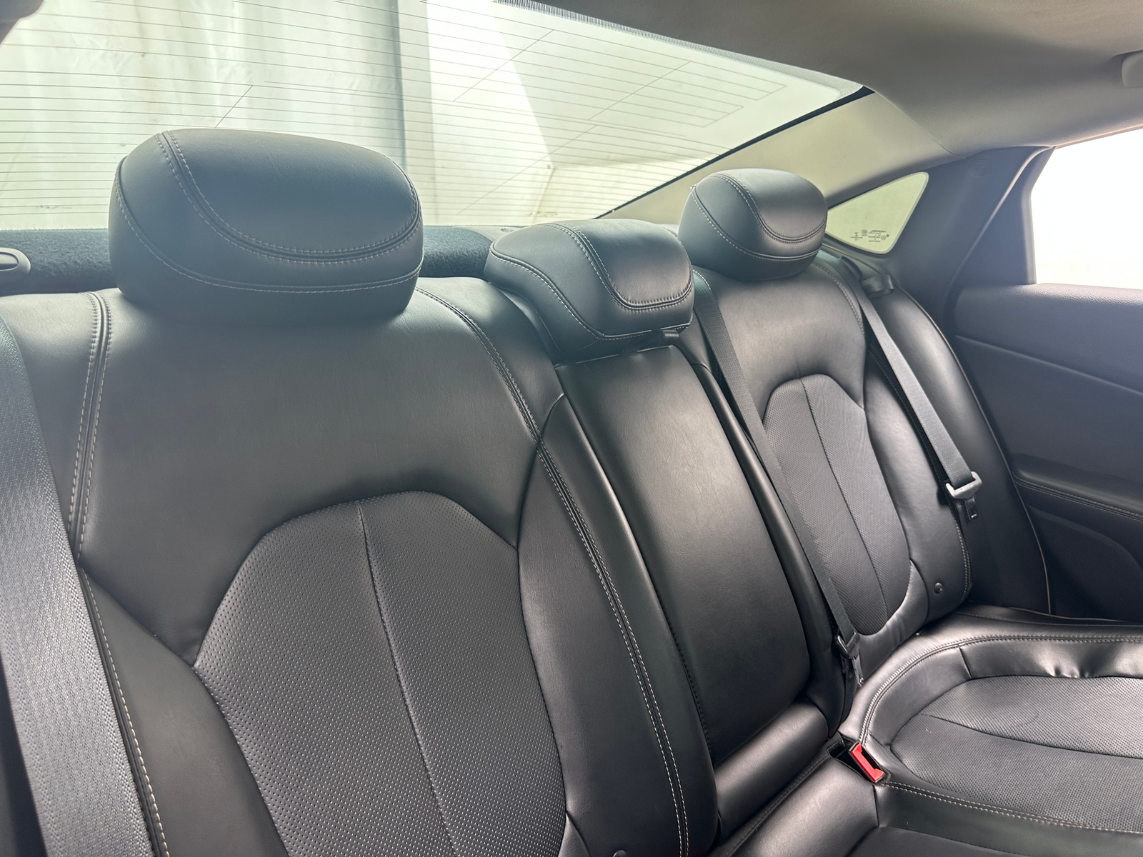 Thumbnail: 2015 Chrysler 200 - 5