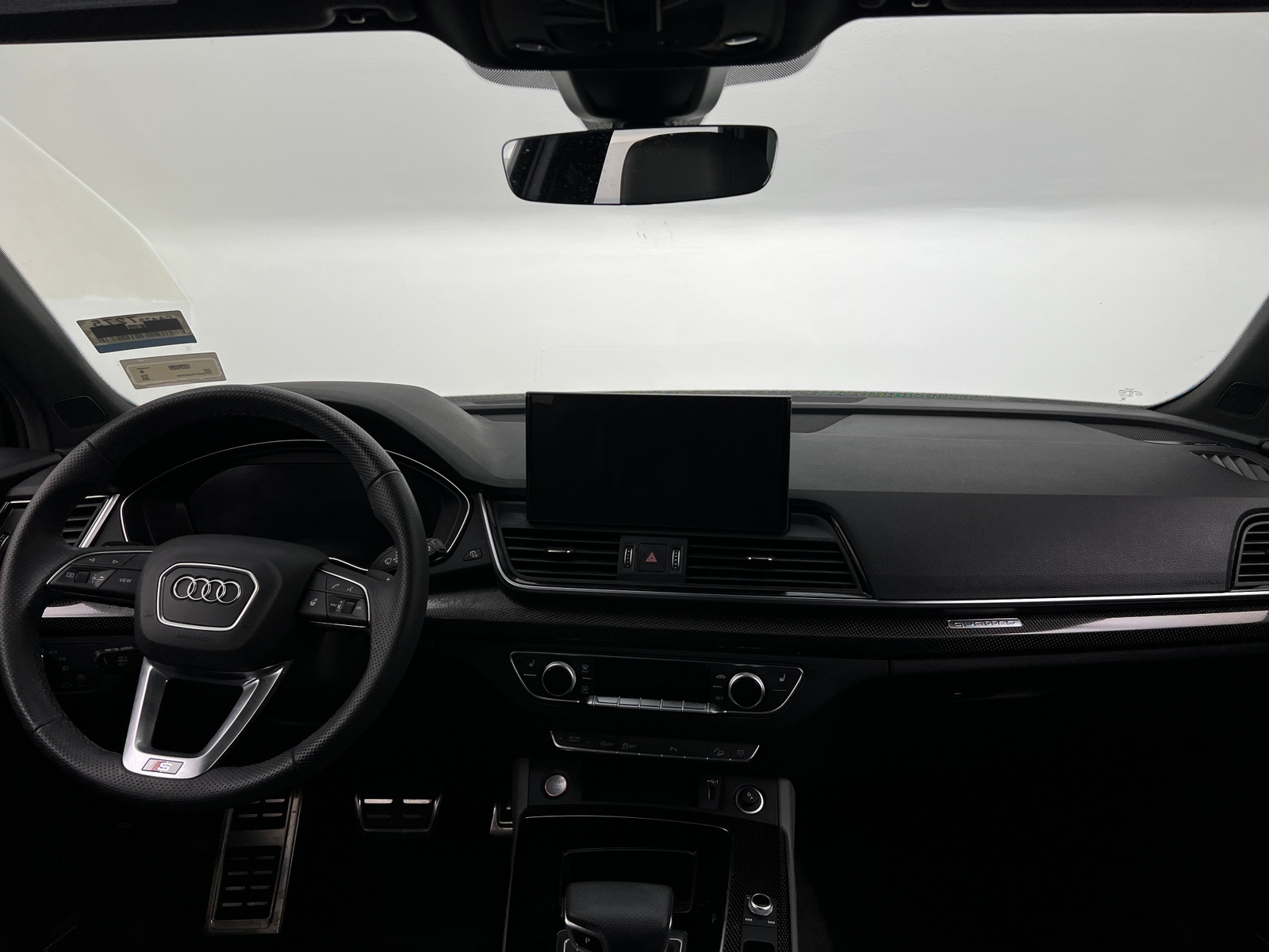 Thumbnail: 2025 Audi SQ5 - 2