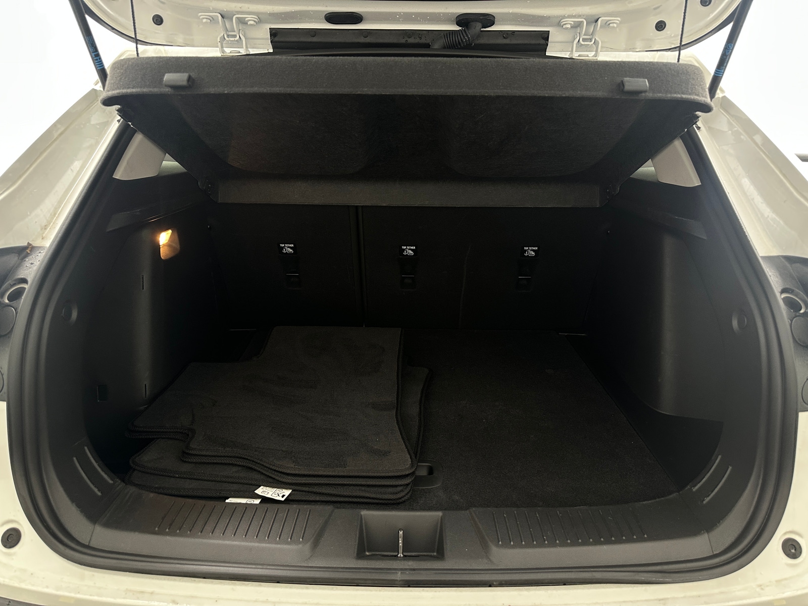 Thumbnail: 2024 Chevrolet Trax - 7