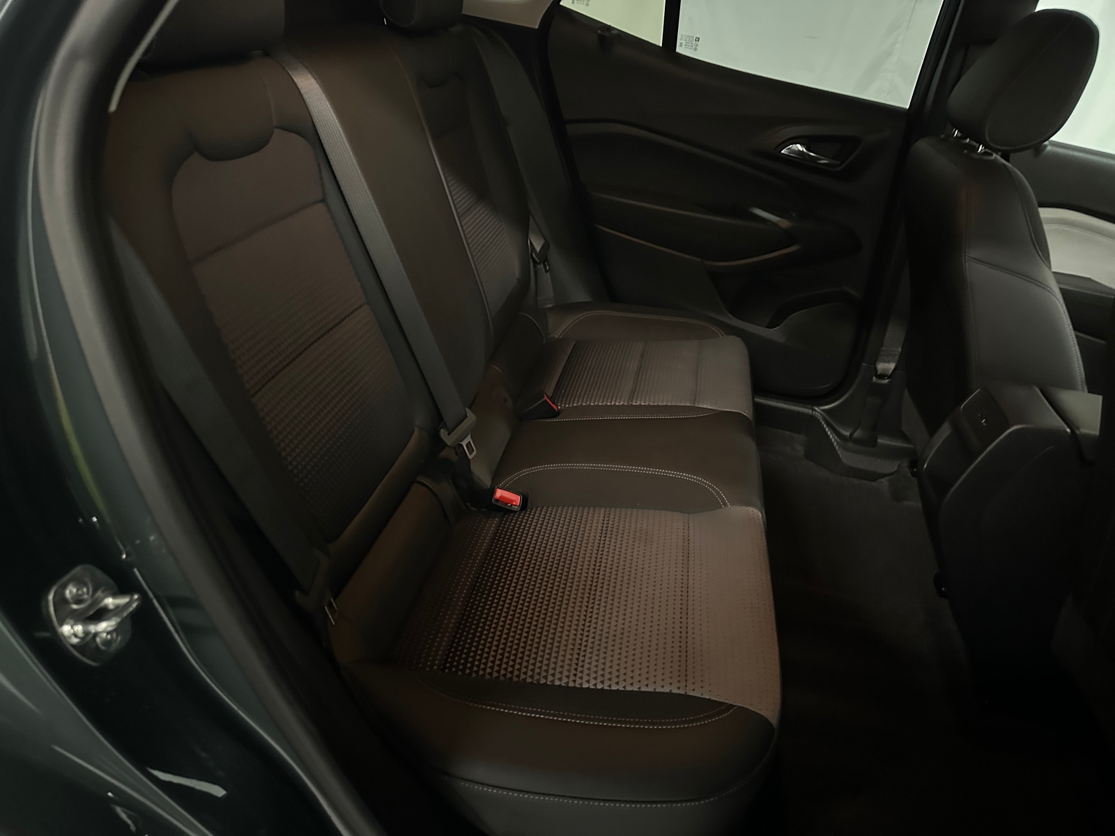 Thumbnail: 2025 Chevrolet Trax - 6