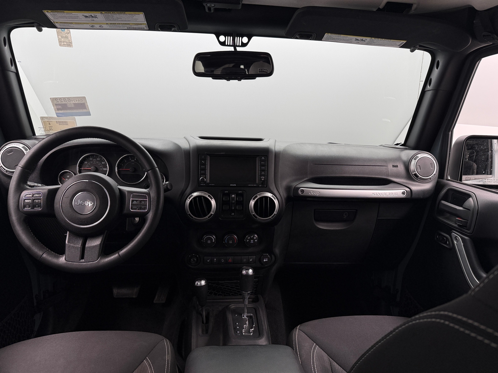 Thumbnail: 2015 Jeep Wrangler - 3