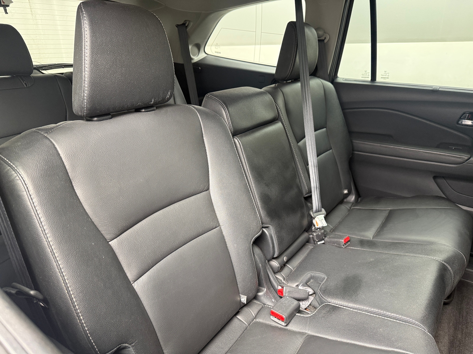 Thumbnail: 2017 Honda Pilot - 5