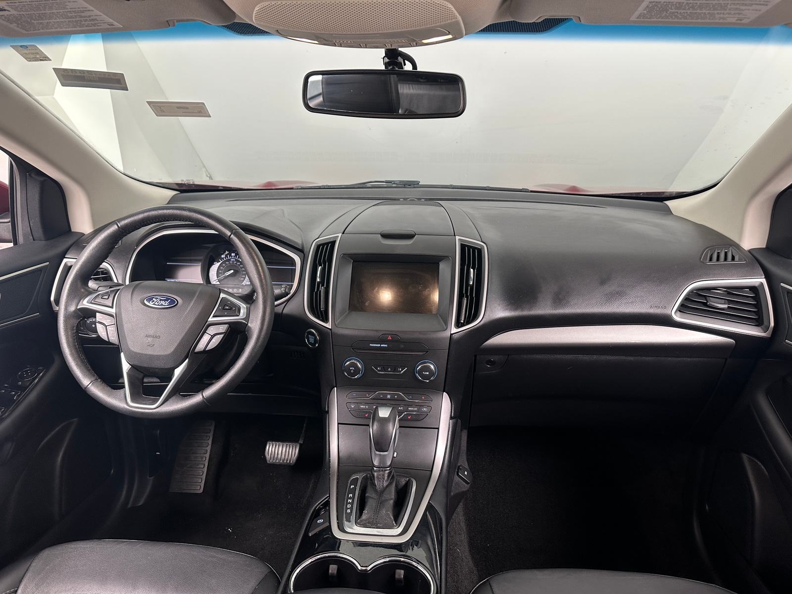 Thumbnail: 2018 Ford Edge - 2