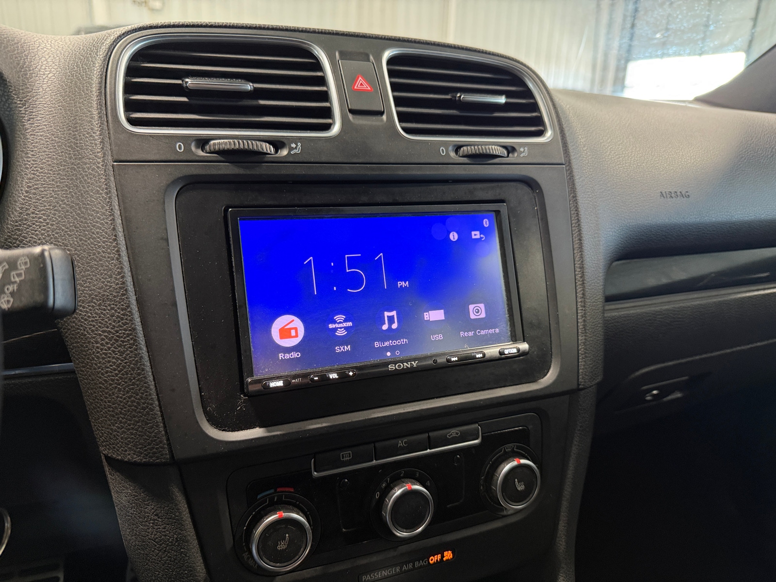 Thumbnail: 2012 Volkswagen Golf - 4