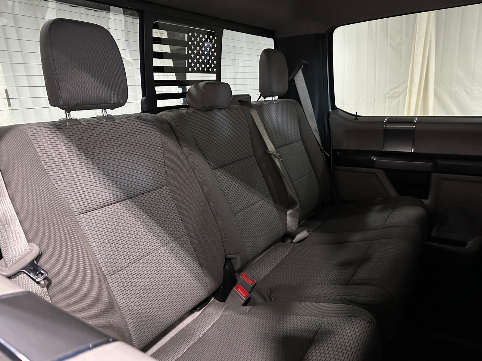 Thumbnail: 2019 Ford Econoline - 6