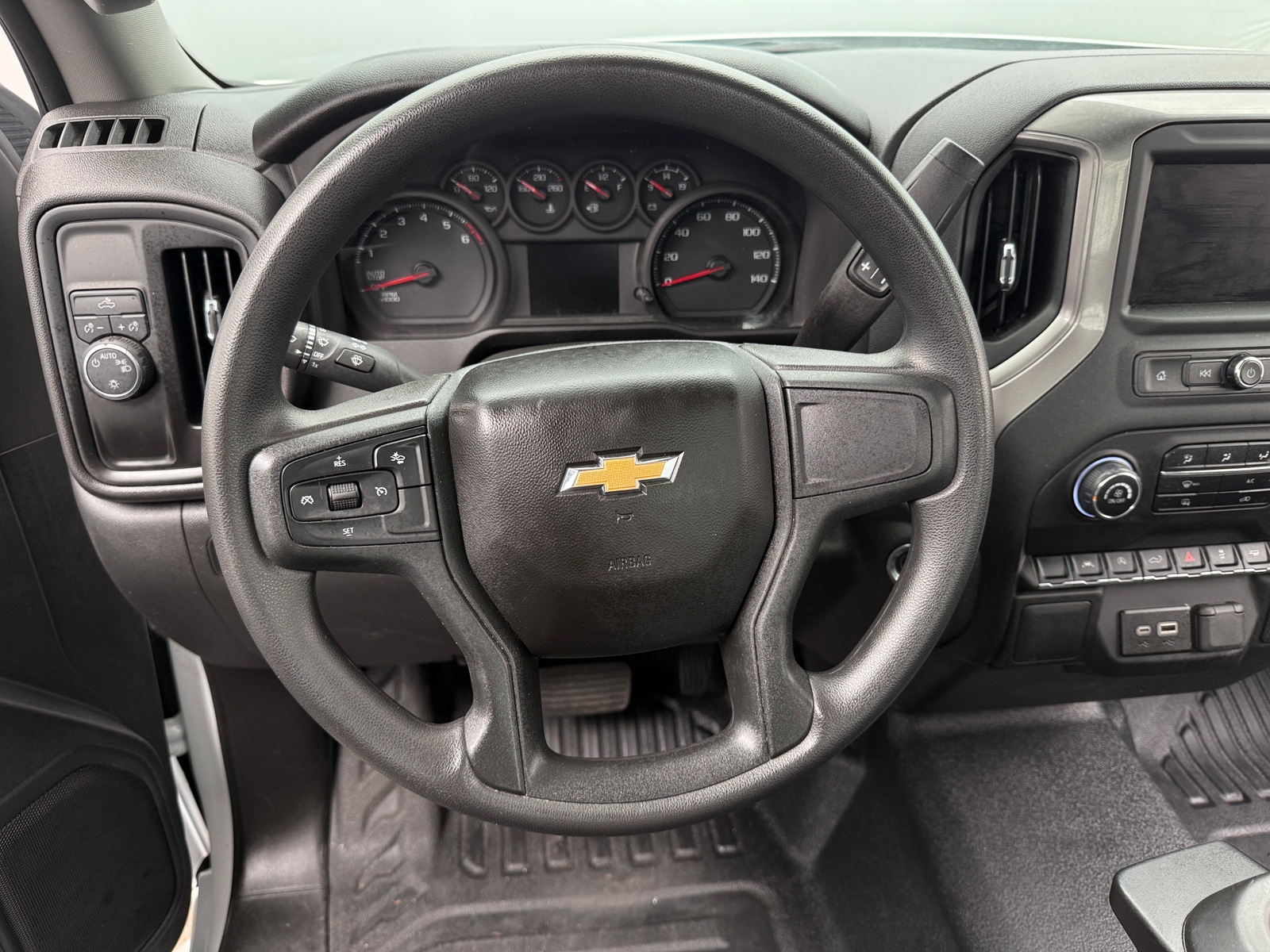Thumbnail: 2025 Chevrolet Silverado 1500 - 5