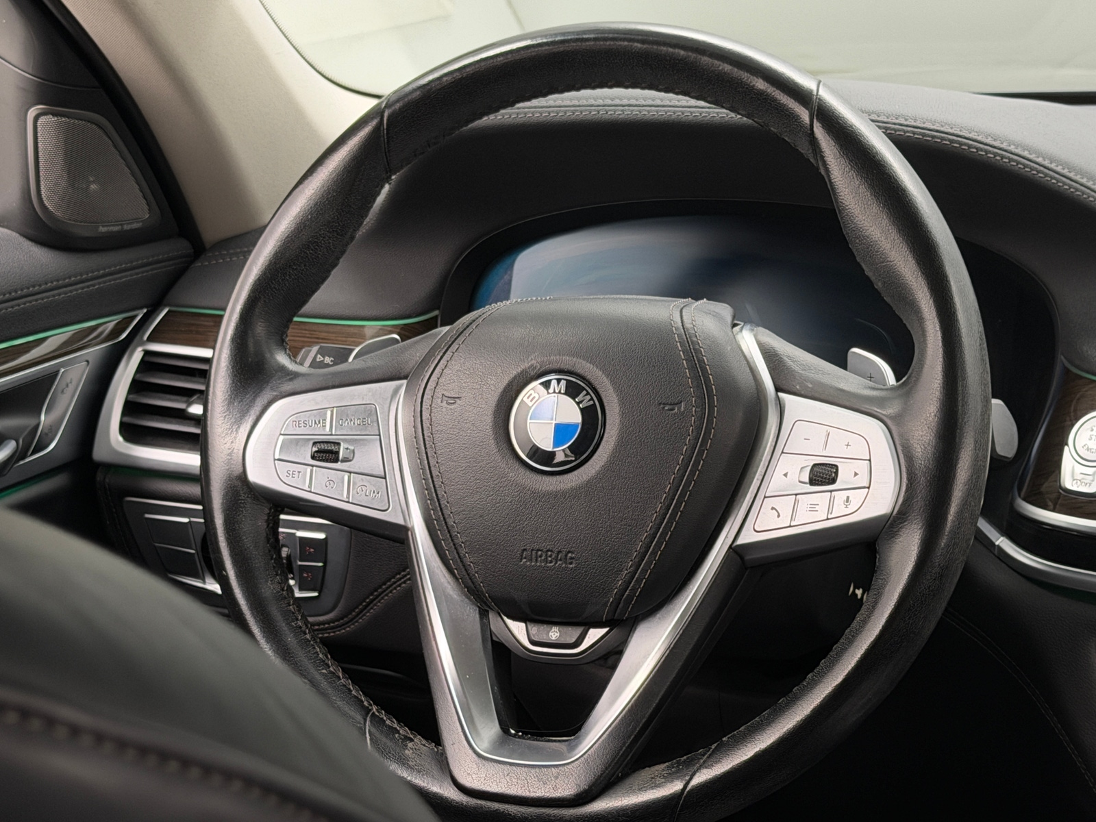 Thumbnail: 2020 BMW 7 Series - 4