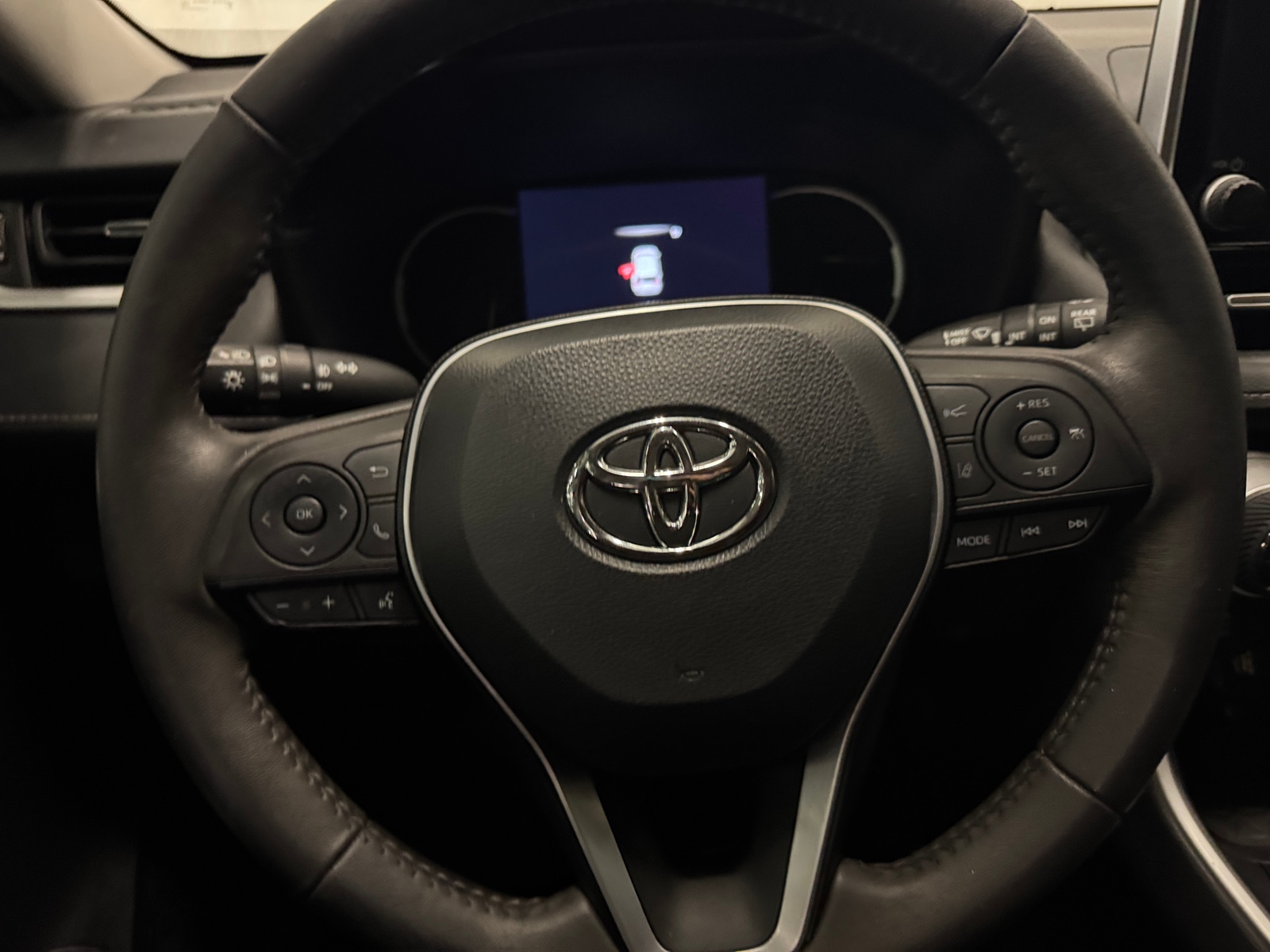 Thumbnail: 2023 Toyota RAV4 - 4