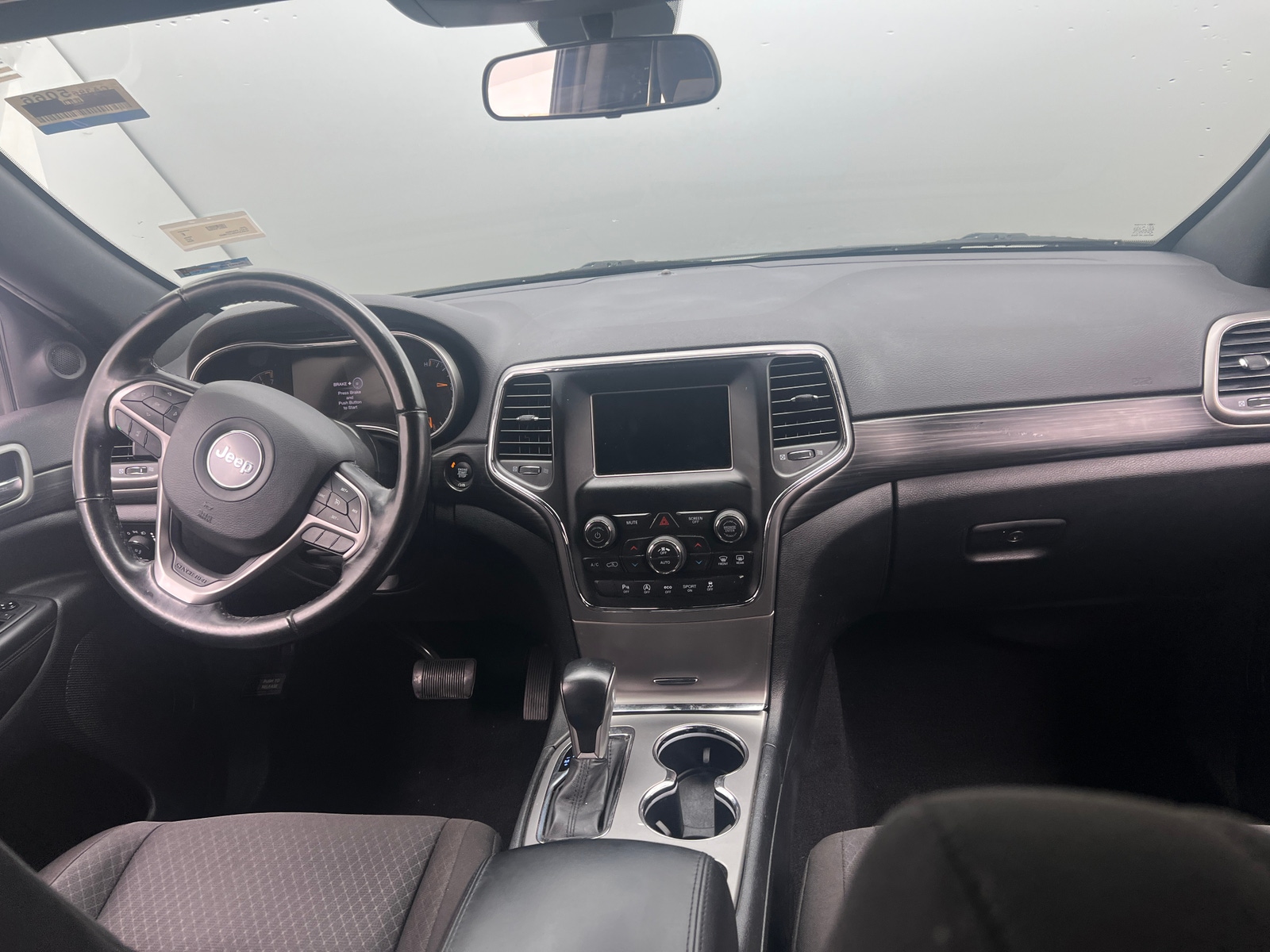 Thumbnail: 2020 Jeep Grand Cherokee - 3