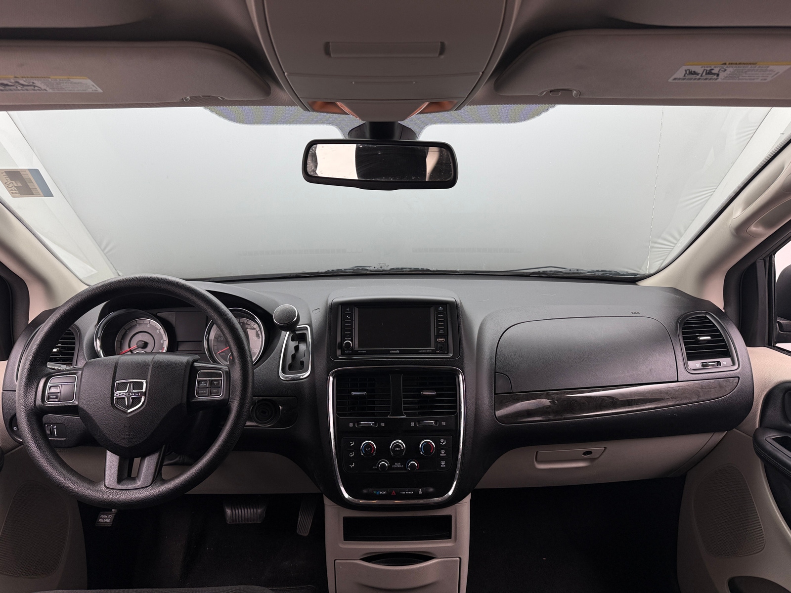 Thumbnail: 2020 Dodge Grand Caravan - 3