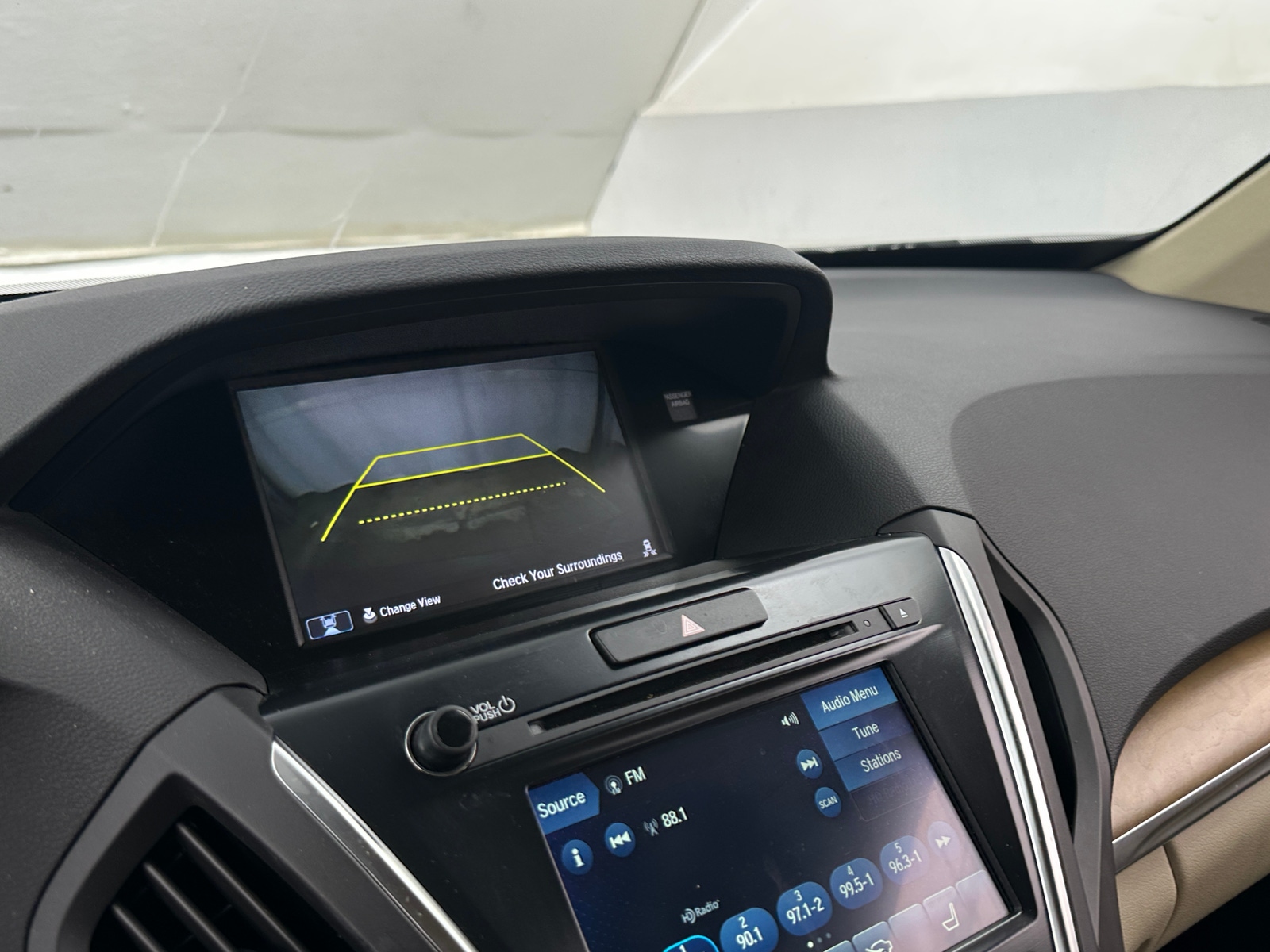 Thumbnail: 2020 Acura MDX - 3