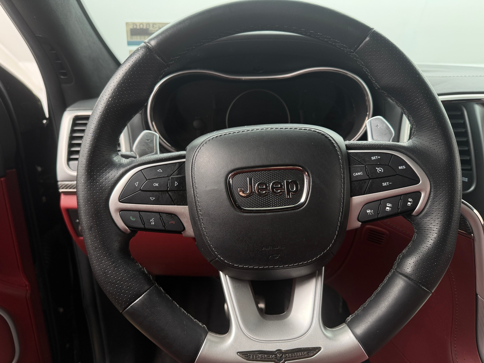 Thumbnail: 2018 Jeep Grand Cherokee - 5