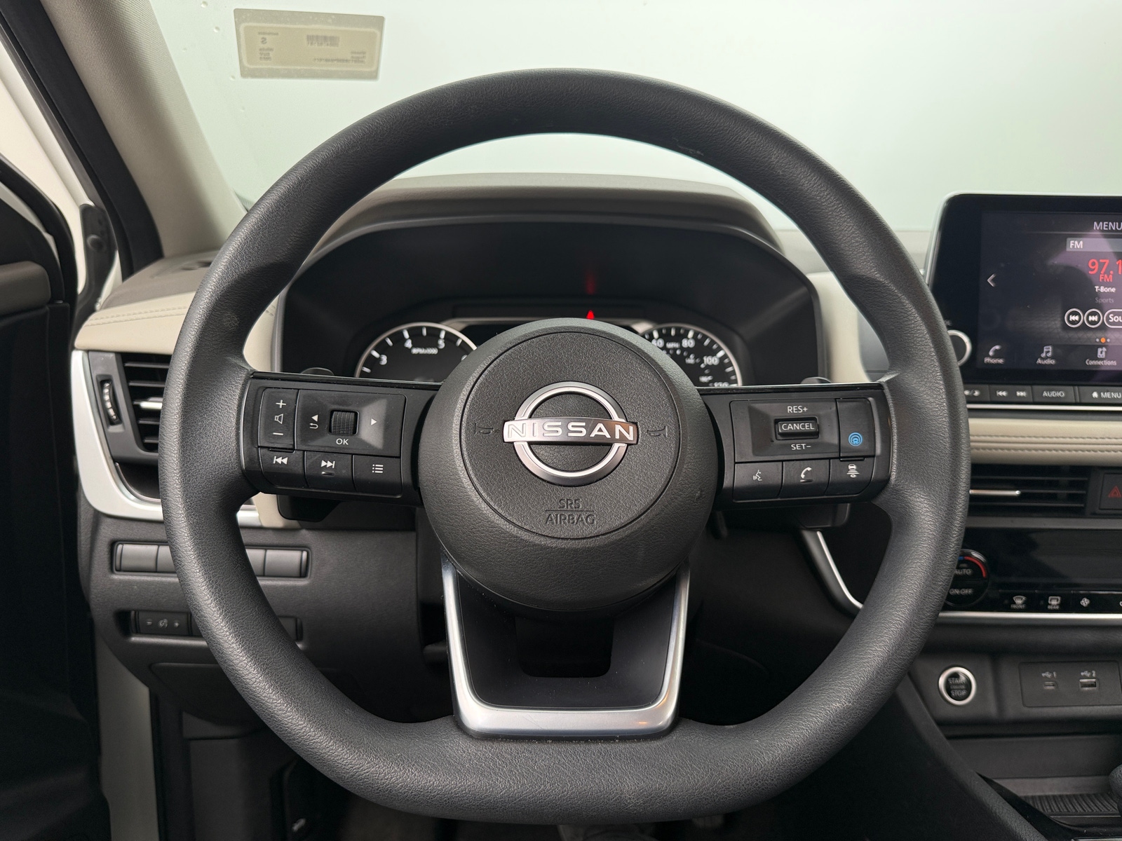 Thumbnail: 2023 Nissan Rogue - 5