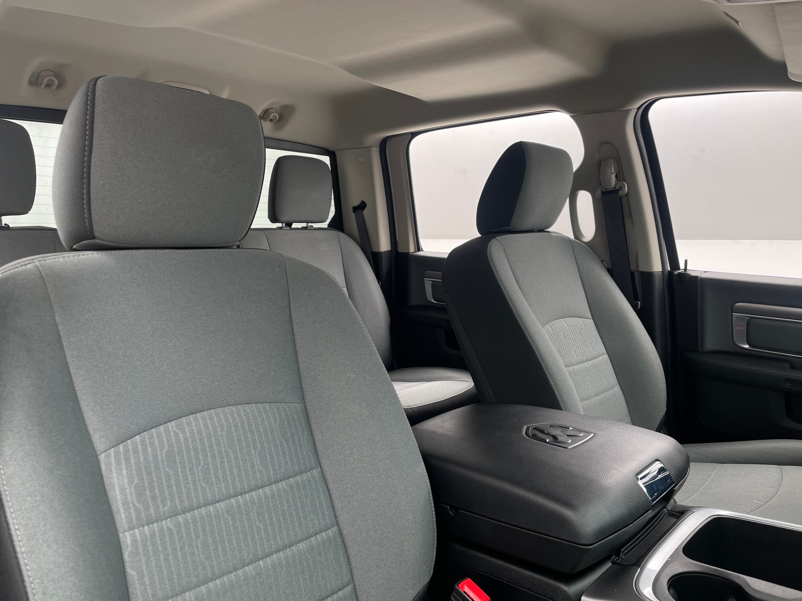 Thumbnail: 2023 RAM 1500 Classic - 2