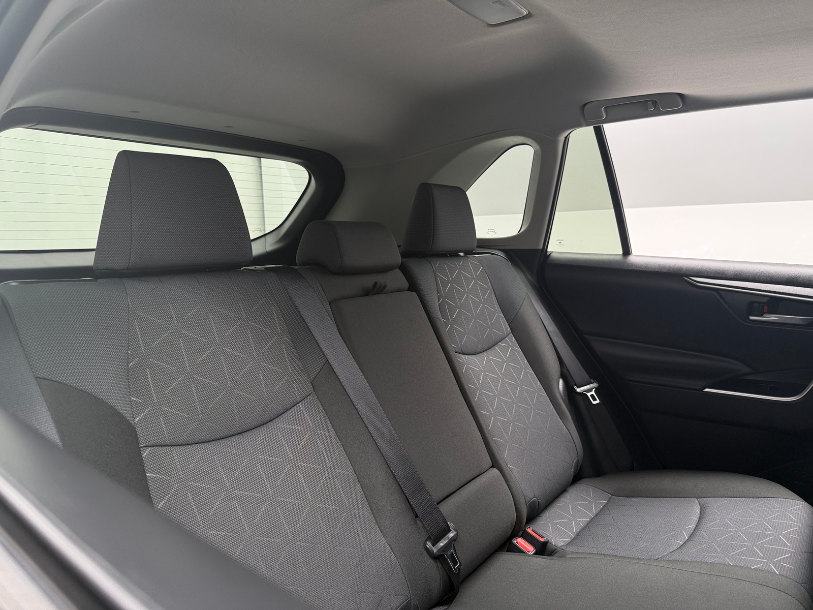 Thumbnail: 2025 Toyota RAV4 - 6