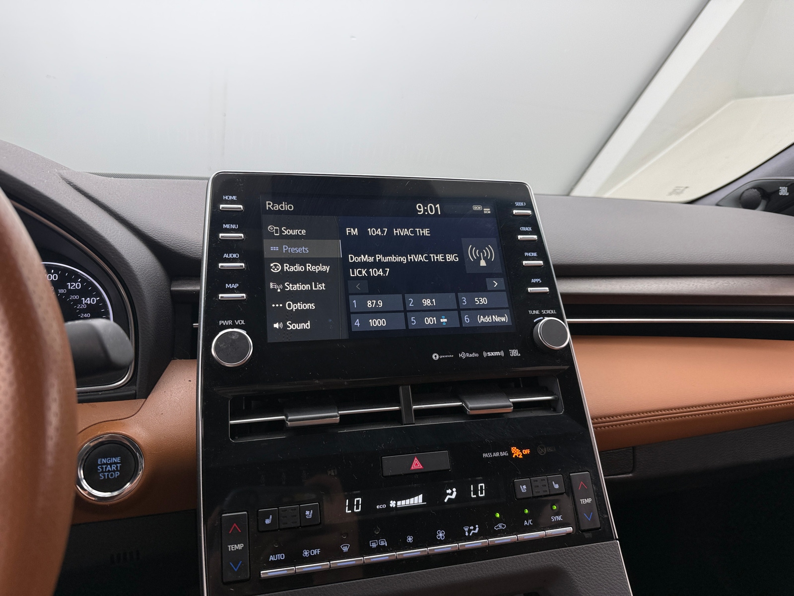Thumbnail: 2019 Toyota Avalon - 3