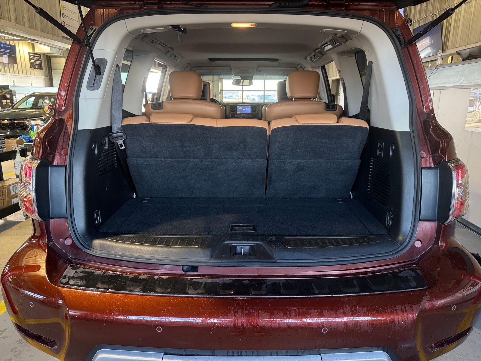 Thumbnail: 2017 Nissan Armada - 6