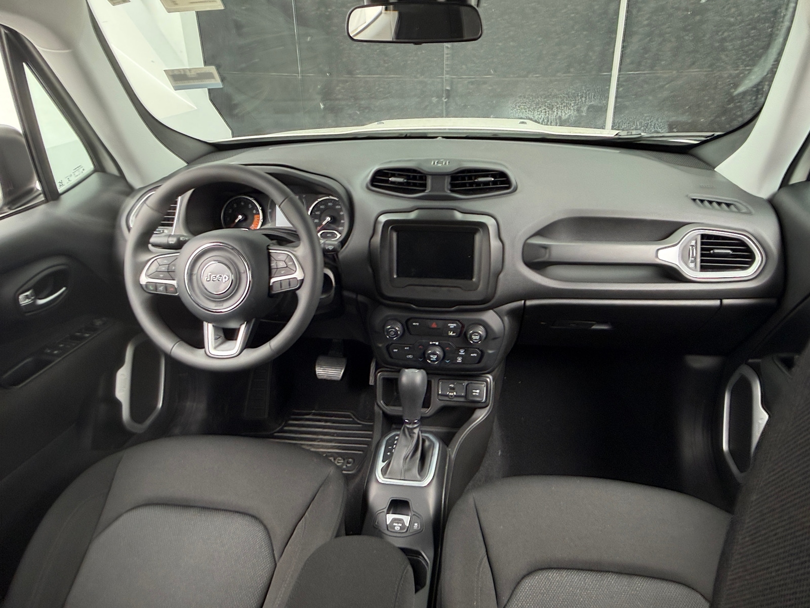 Thumbnail: 2021 Jeep Renegade - 3