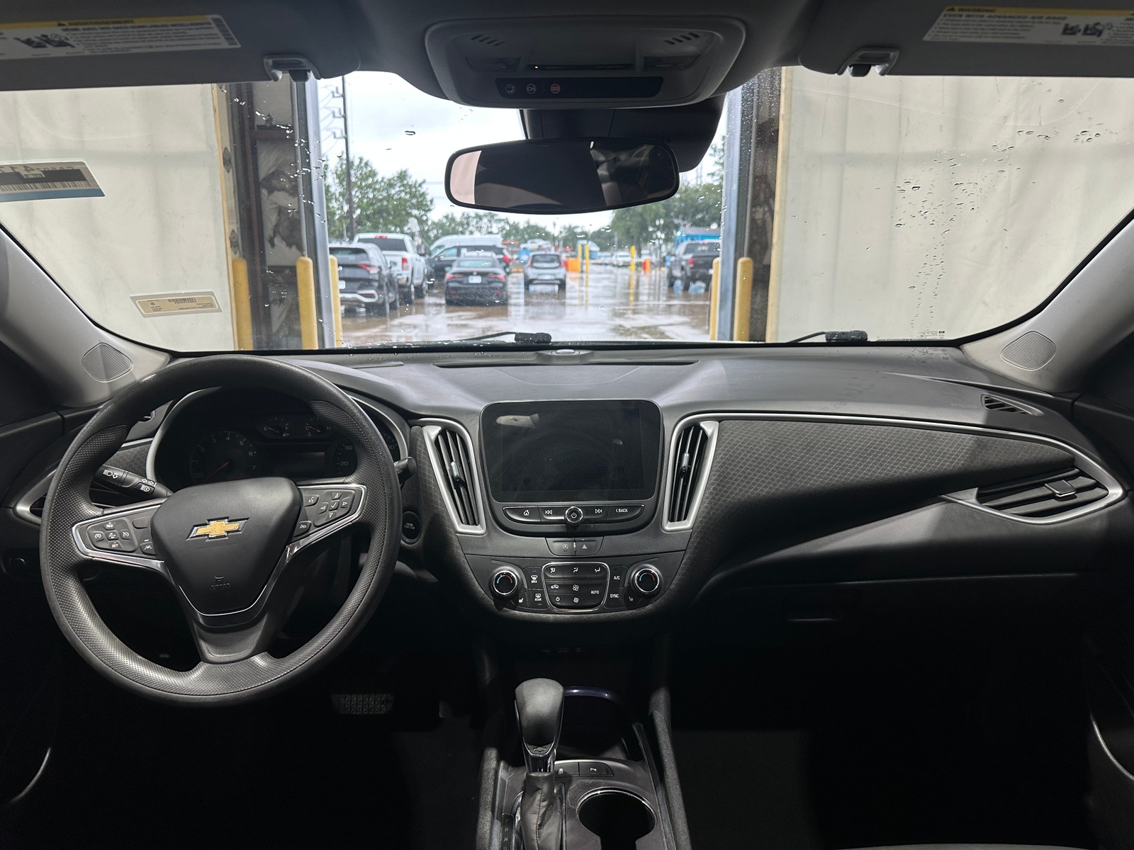 Thumbnail: 2023 Chevrolet Malibu - 3
