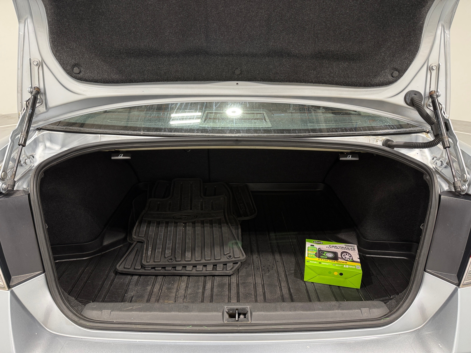 Thumbnail: 2013 Subaru Legacy - 7