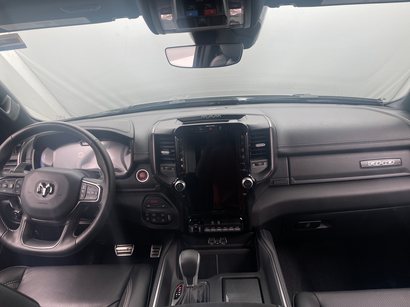 Thumbnail: 2025 RAM 1500 - 2