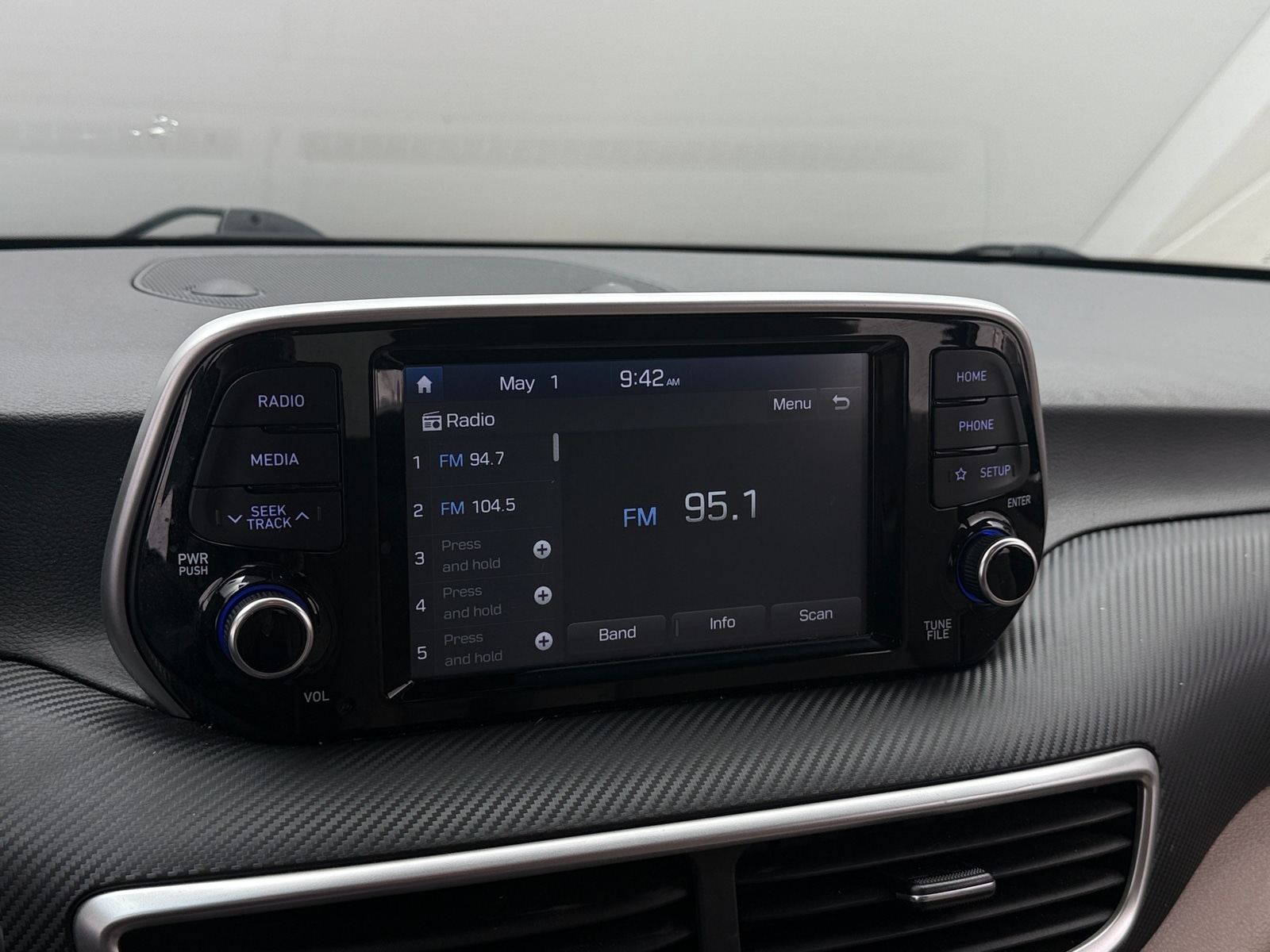 Thumbnail: 2019 Hyundai Tucson - 4