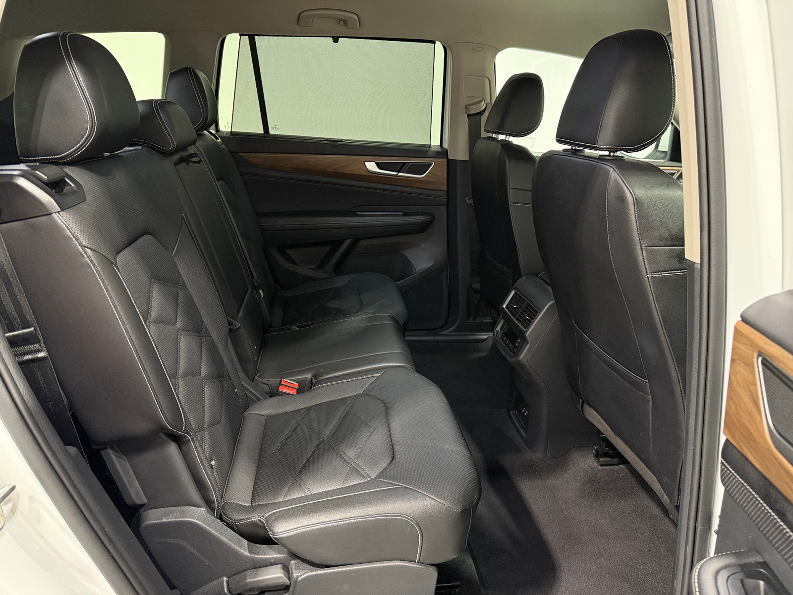 Thumbnail: 2025 Volkswagen Atlas - 5