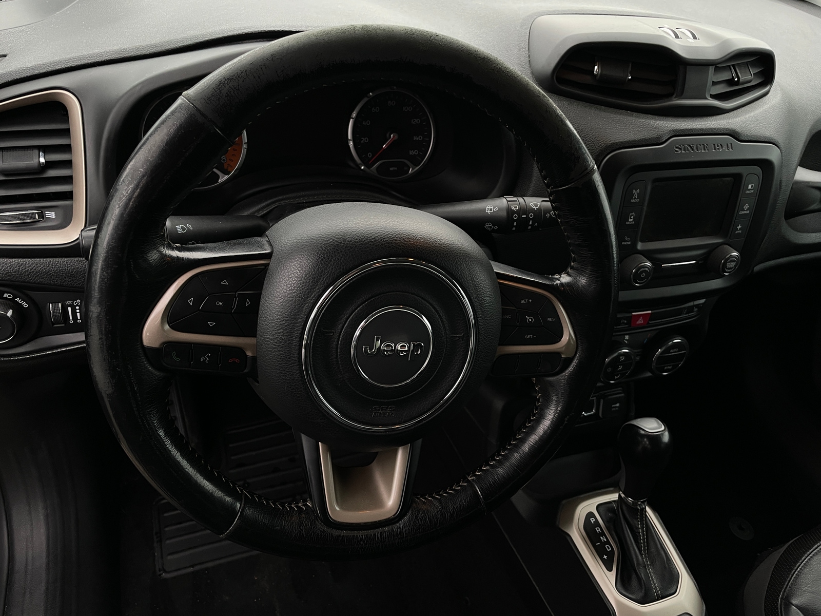 Thumbnail: 2017 Jeep Renegade - 4