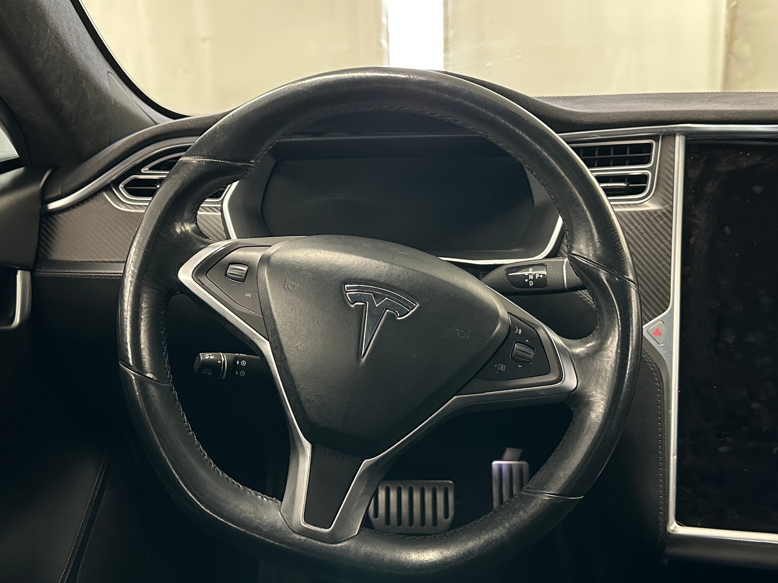 Thumbnail: 2016 Tesla Model S - 5
