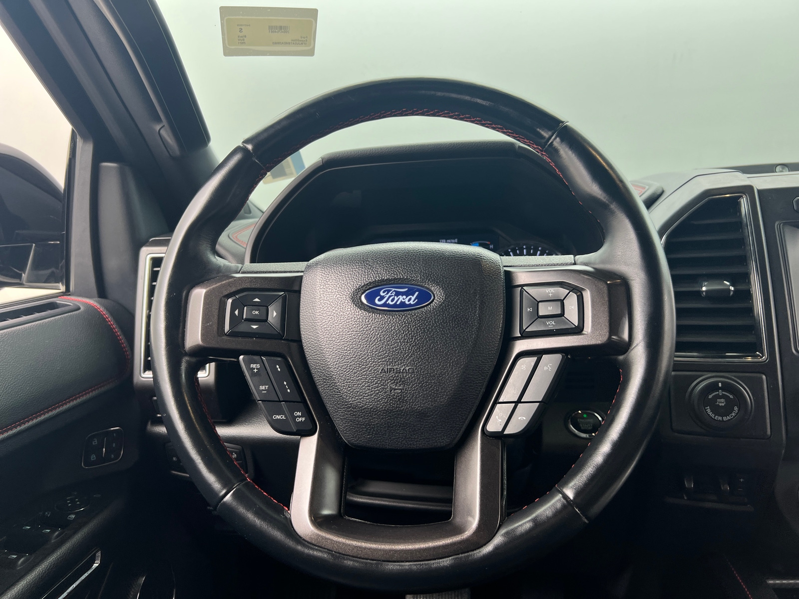 Thumbnail: 2021 Ford Expedition - 4