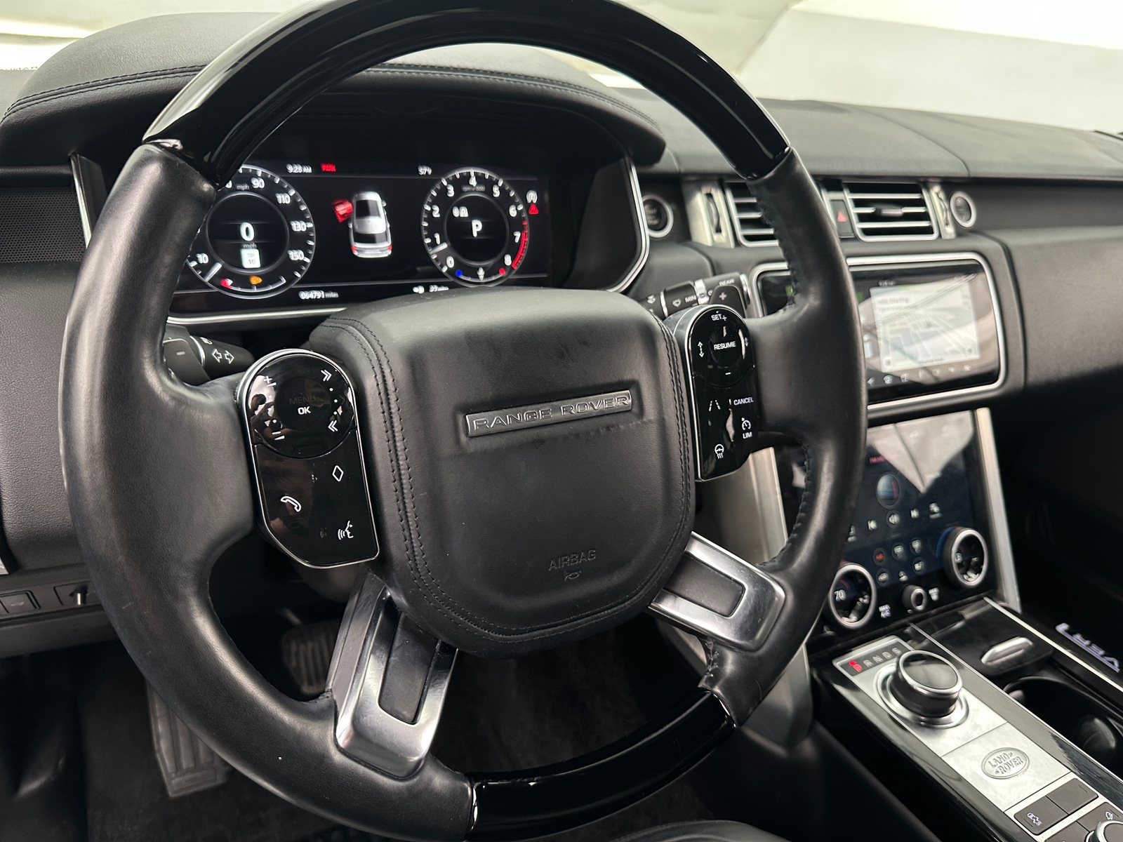 Thumbnail: 2020 Land Rover Range Rover - 4