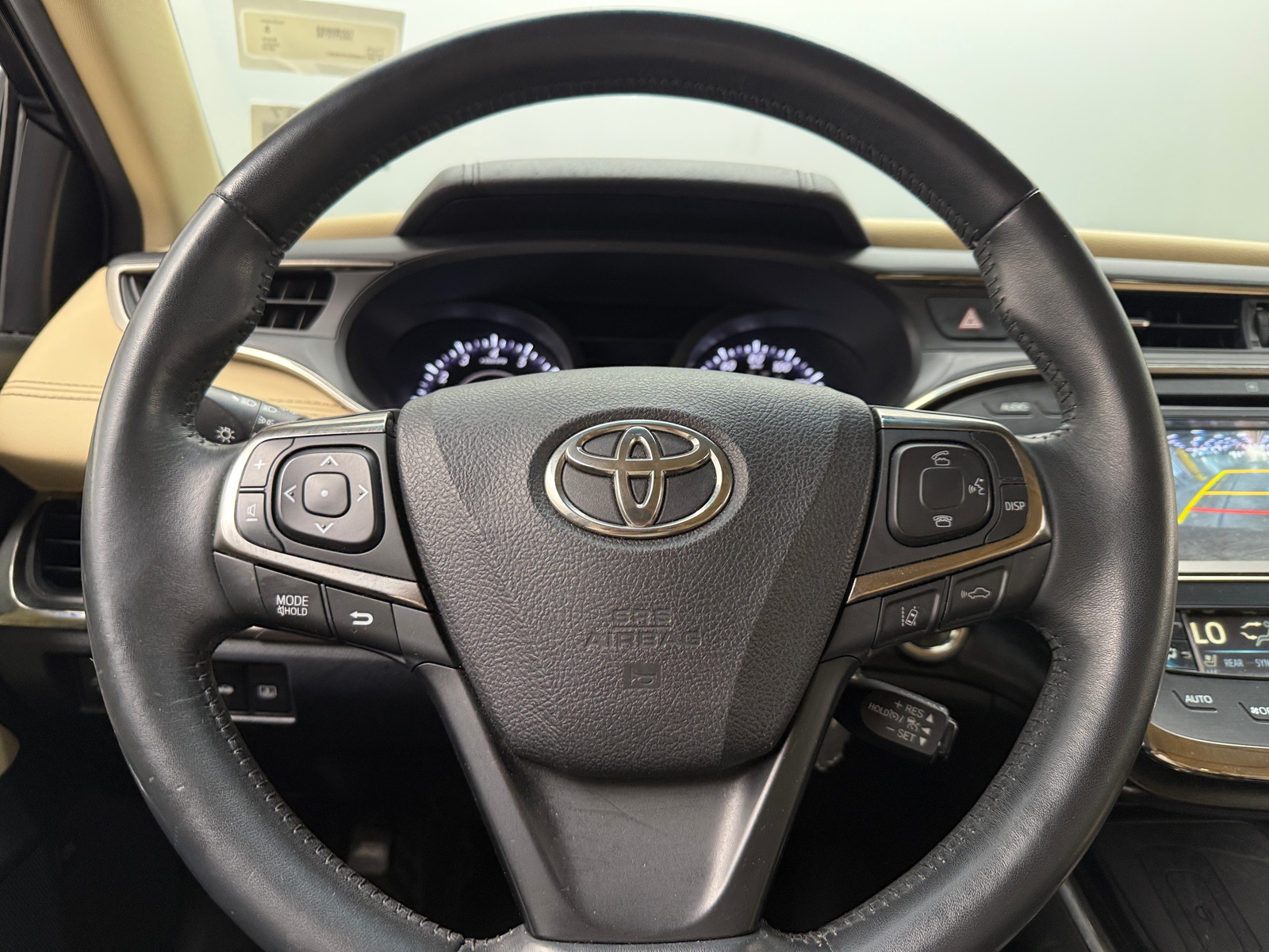 Thumbnail: 2016 Toyota Avalon - 4
